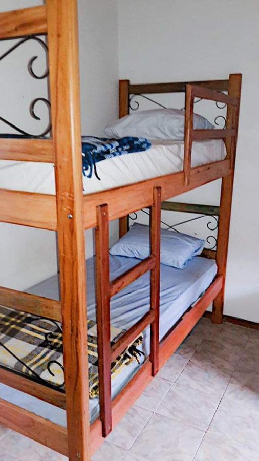 Hospedaria E Hostel Da Deia Оро Прето Екстериор снимка